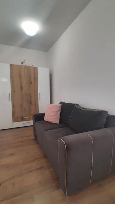بلوفديف Rowing Base Apartment المظهر الخارجي الصورة